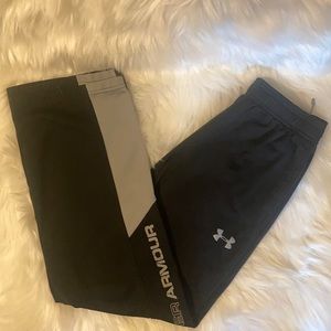 ⚡️4 items for $20⚡️ Under Armour Pants